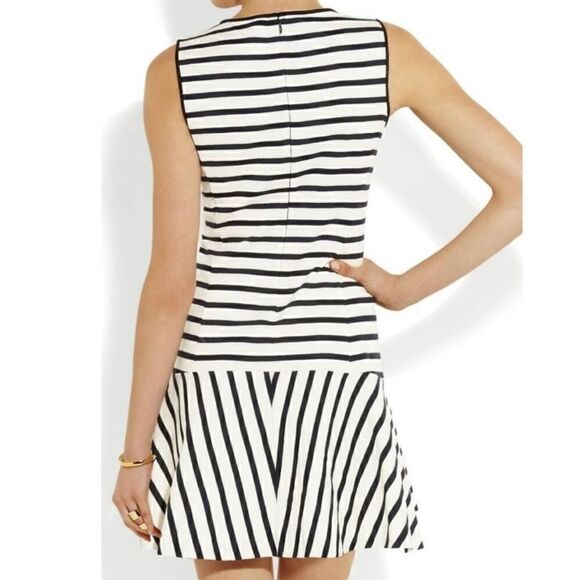 Theory Nikay B Striped Sleeveless Mini Dress Cream & Navy Women’s size 8 - Picture 2 of 13